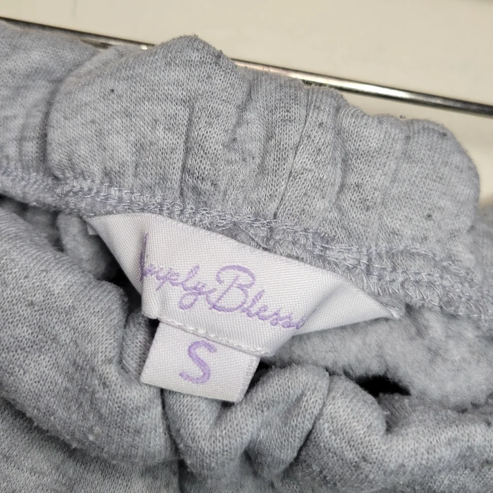 casual lounge gray sweater shorts, small